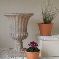 Medium Urn & Pedestal