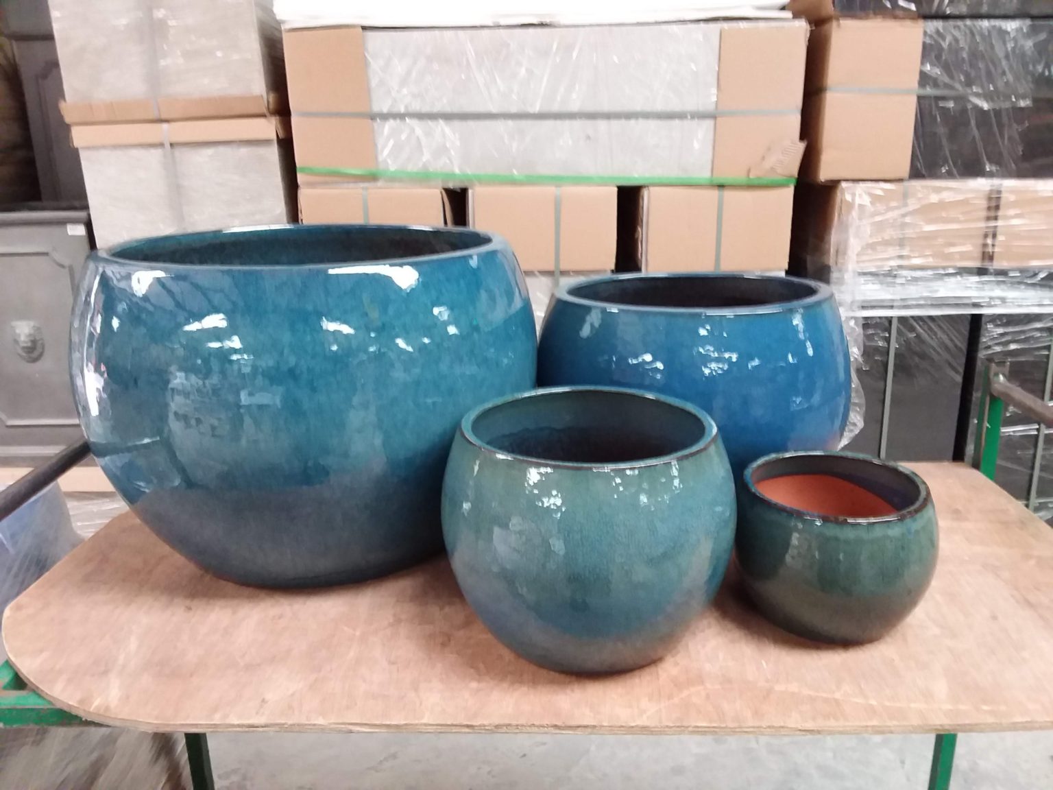 Glazed Lichen Pot Garden Pots and Ceramics